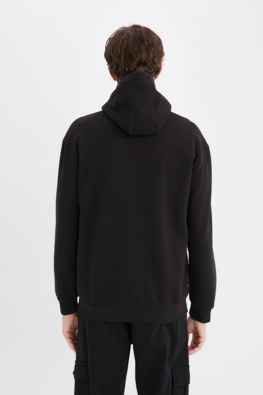 رجال أسود سويت شيرت قصة مريحة بغطاء للرأس