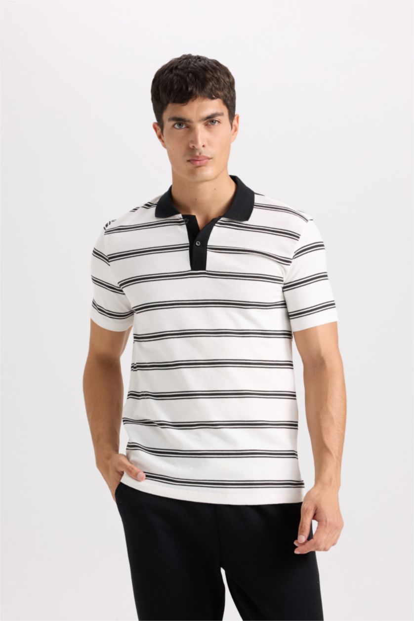 Erkek Kırık Beyaz Slim Fit Dar Kesim Polo Yaka Çizgili Kısa Kollu Tişört