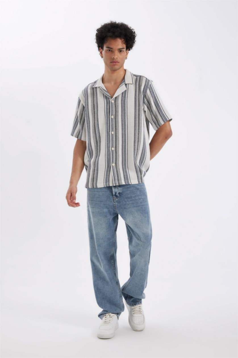 Erkek Lacivert Regular Fit Yazlık Apaş Yaka Kısa Kollu Gömlek