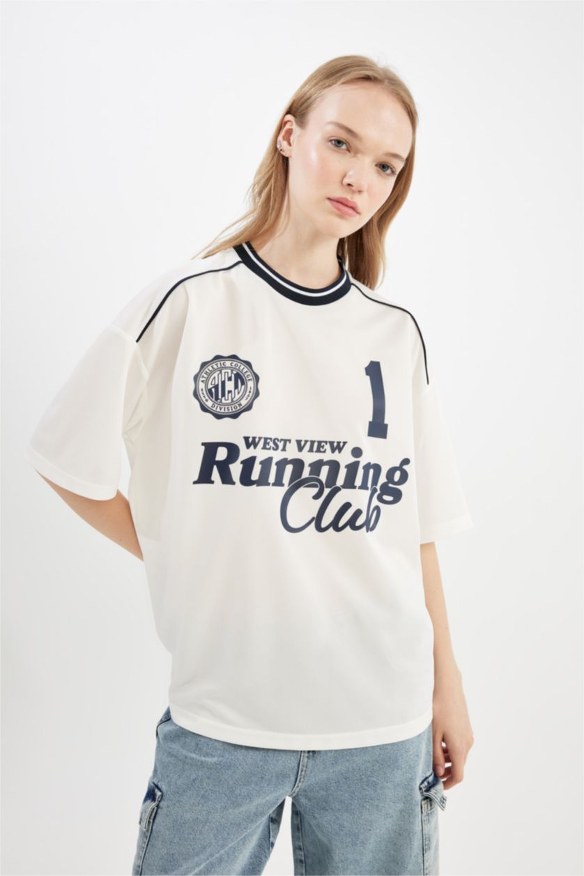 WOMAN White Oversize Fit Short Sleeve T-Shirt