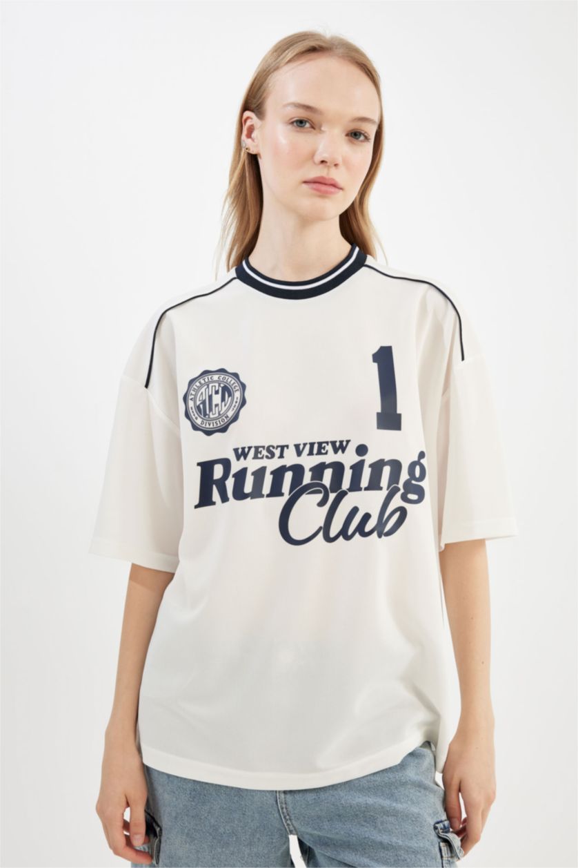 WOMAN White Oversize Fit Short Sleeve T-Shirt