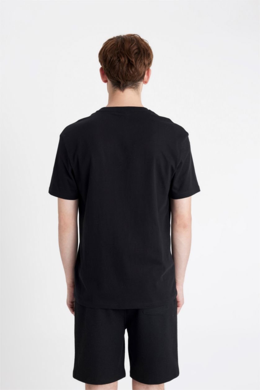 MAN Black Regular Fit Crew Neck Printed T-Shirt