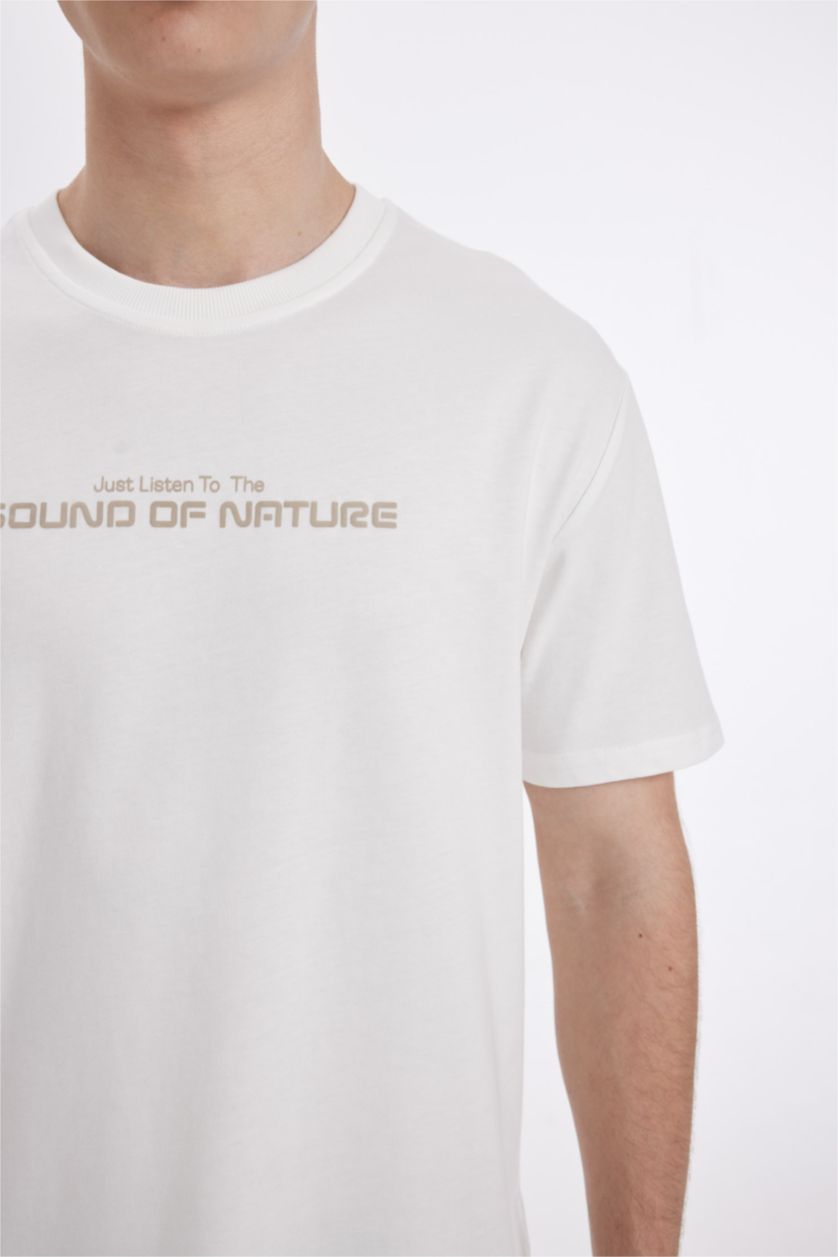 MAN Ecru Regular Fit Crew Neck Printed T-Shirt