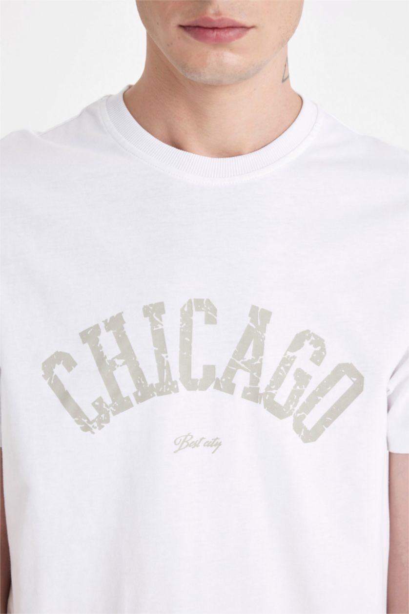 Erkek Beyaz Regular Fit Bisiklet Yaka Baskılı Kısa Kollu Tişört