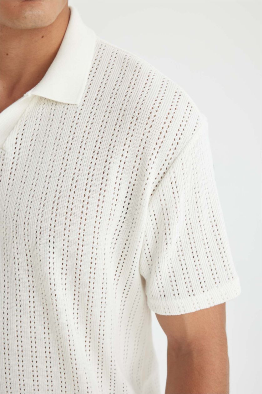 Erkek Kırık Beyaz Regular Fit Kısa Kollu Dokulu Triko Polo Tişört
