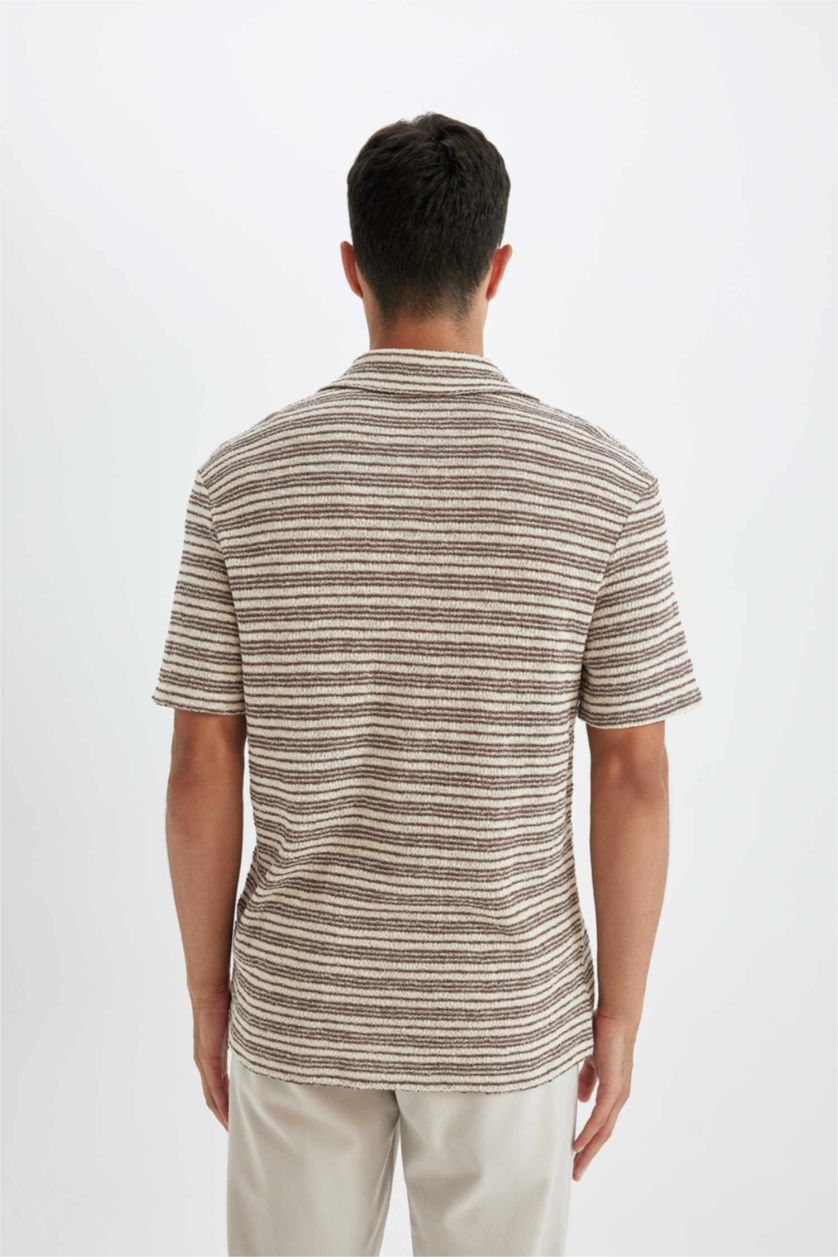 رجال بني تيشيرت بولو نص ردن تريكو قصة عادية