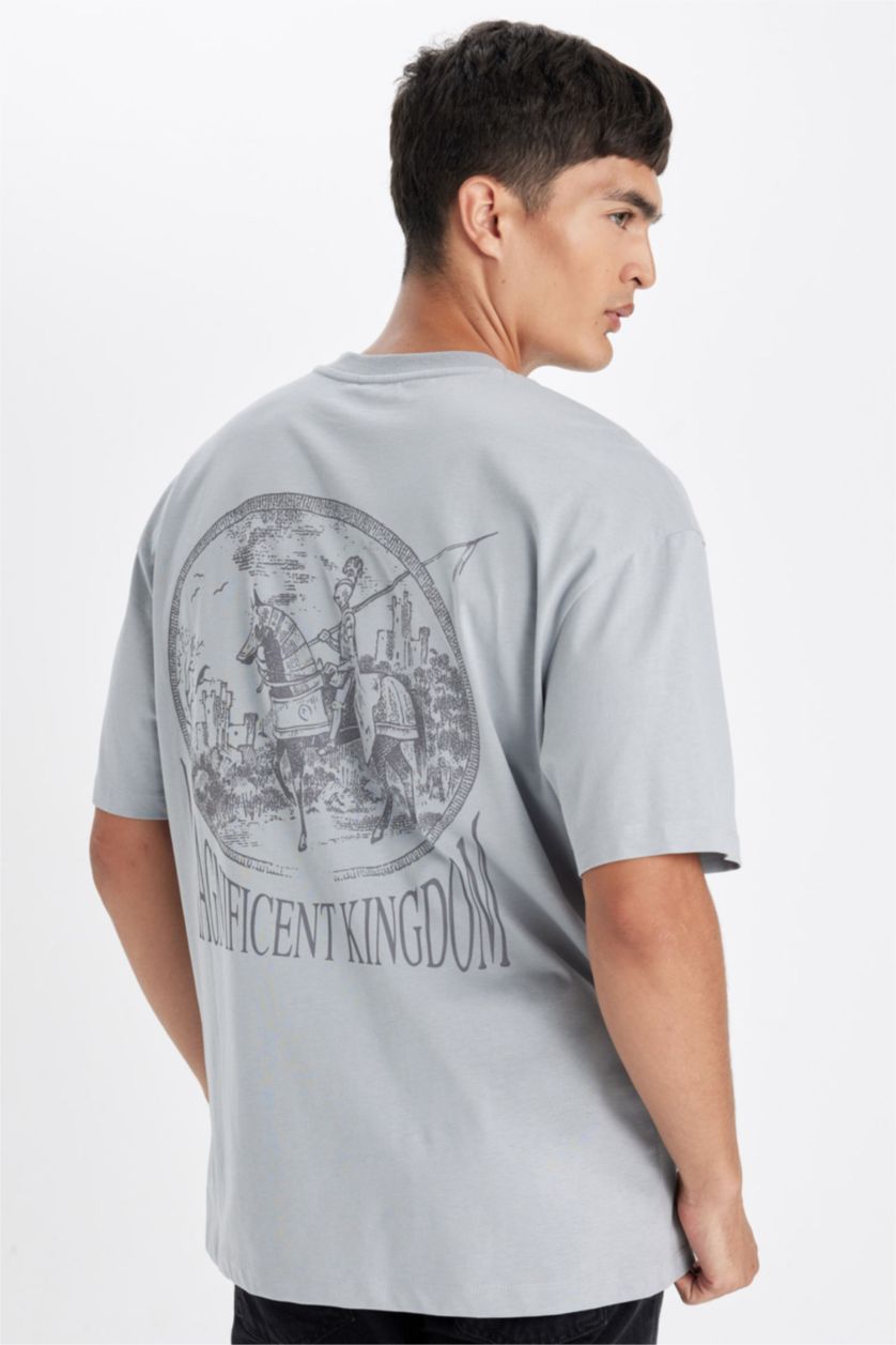 رجال رمادي تيشيرت نص ردن اوفر سايز بطبعة من الخلف