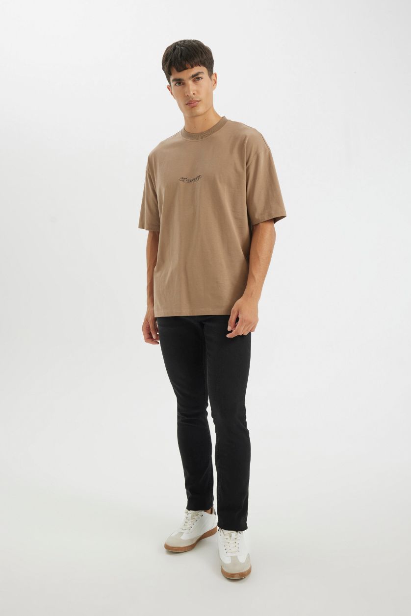 Man Vison Oversize Fit Crew Neck Back Printed T-Shirt