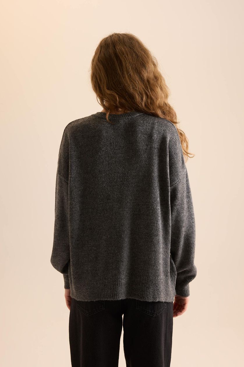 Kadın Antrasit Oversize Geniş Kalıp Düğmeli Yaka Triko Kazak