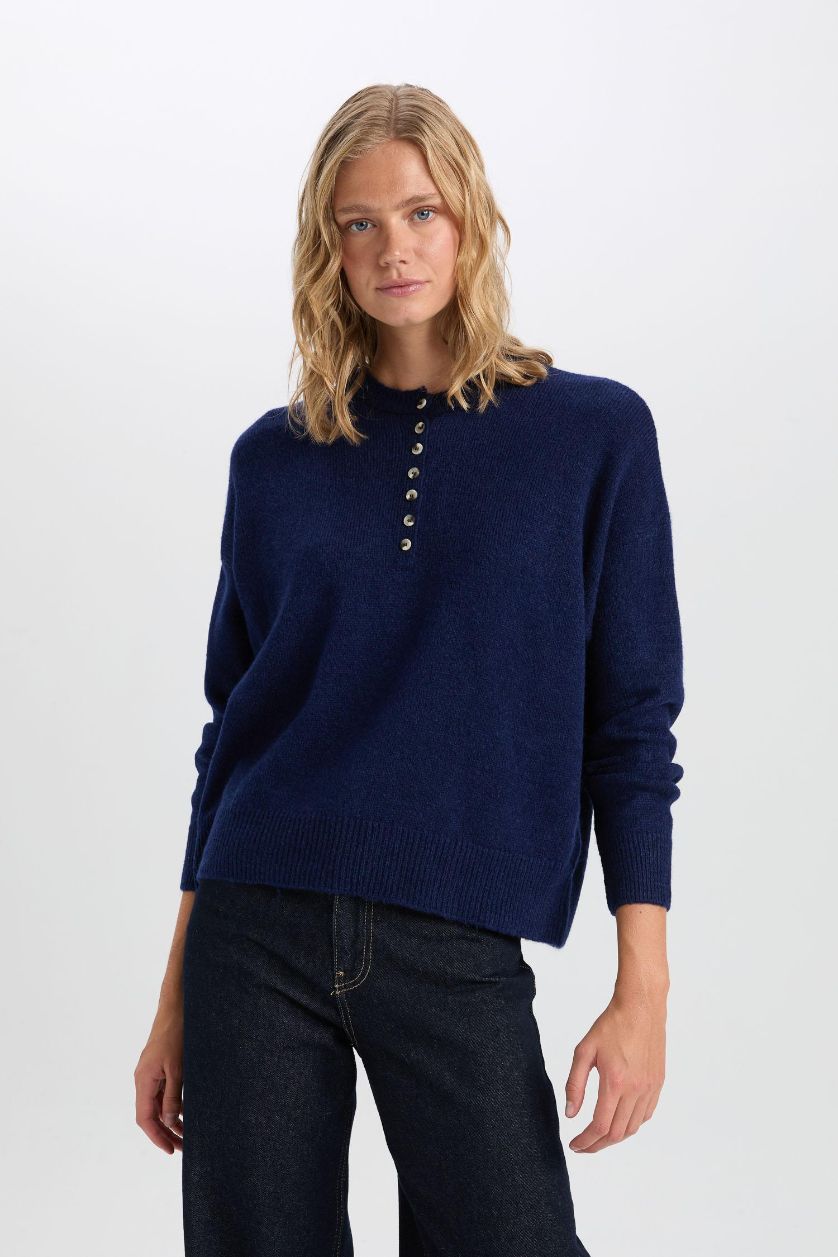 Kadın Lacivert Oversize Geniş Kalıp Düğmeli Yaka Triko Kazak