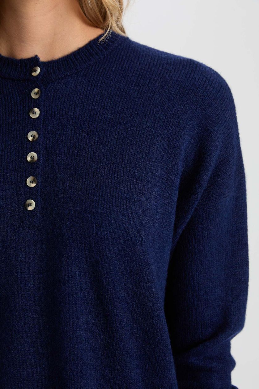 Kadın Lacivert Oversize Geniş Kalıp Düğmeli Yaka Triko Kazak