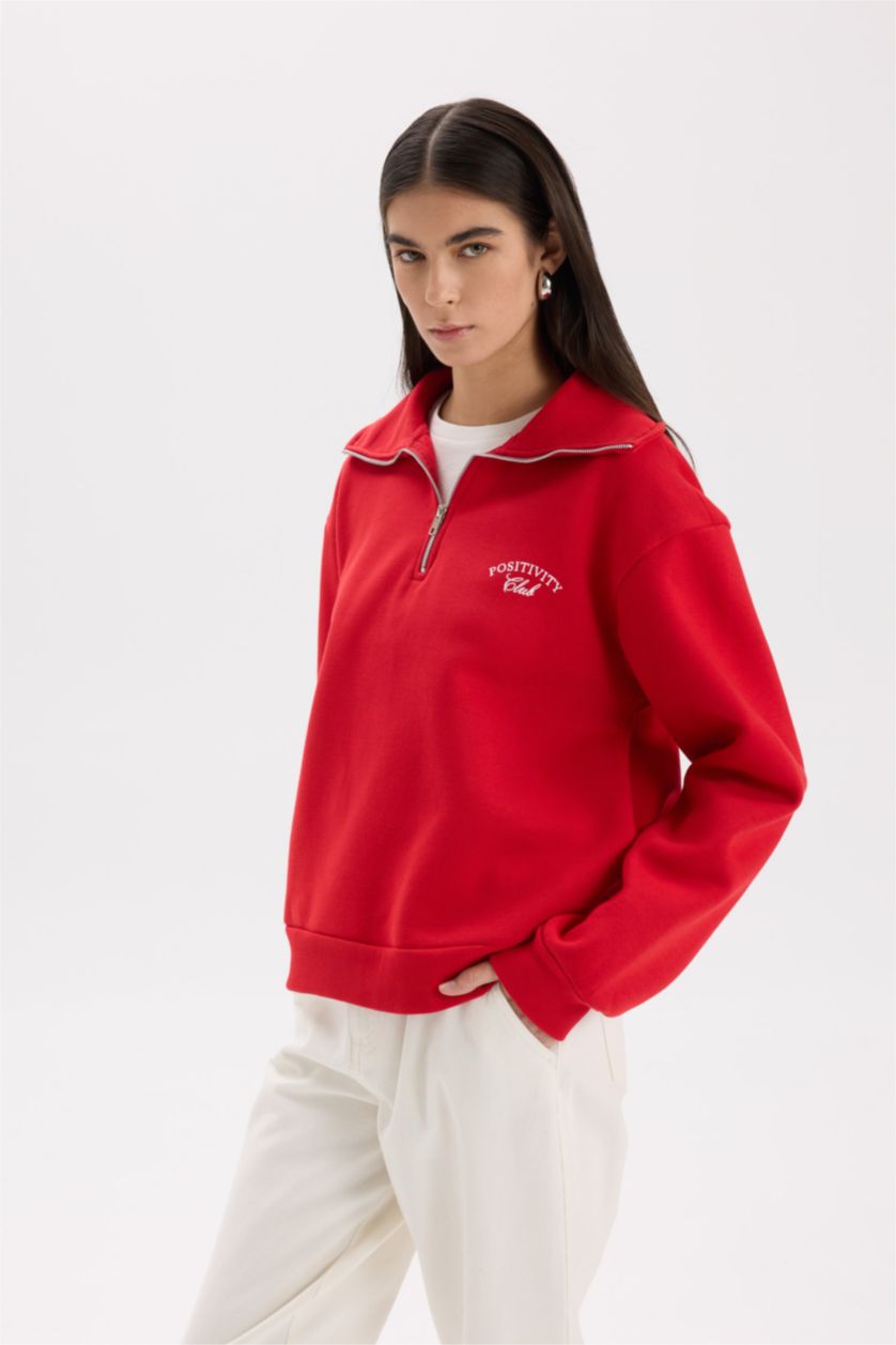 نساء أحمر Regular Fit Thick Sweatshirt Fabric Sweatshirt