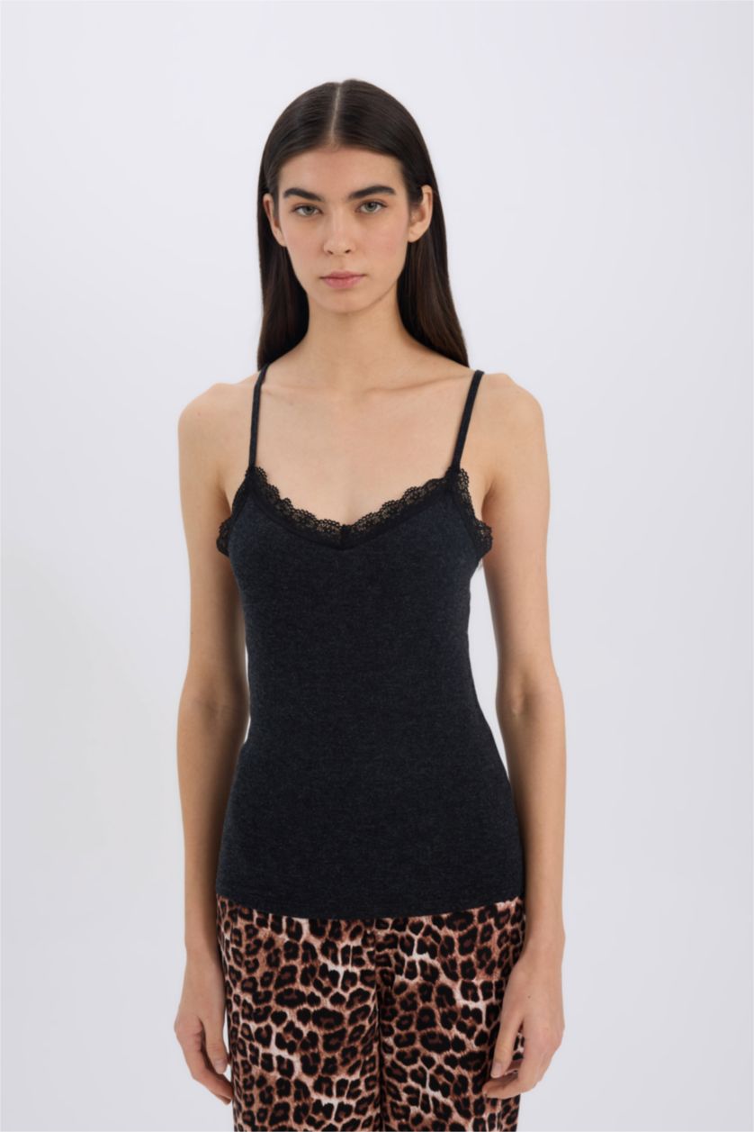 FEMME Noir Débardeur en laine de Fall in Love