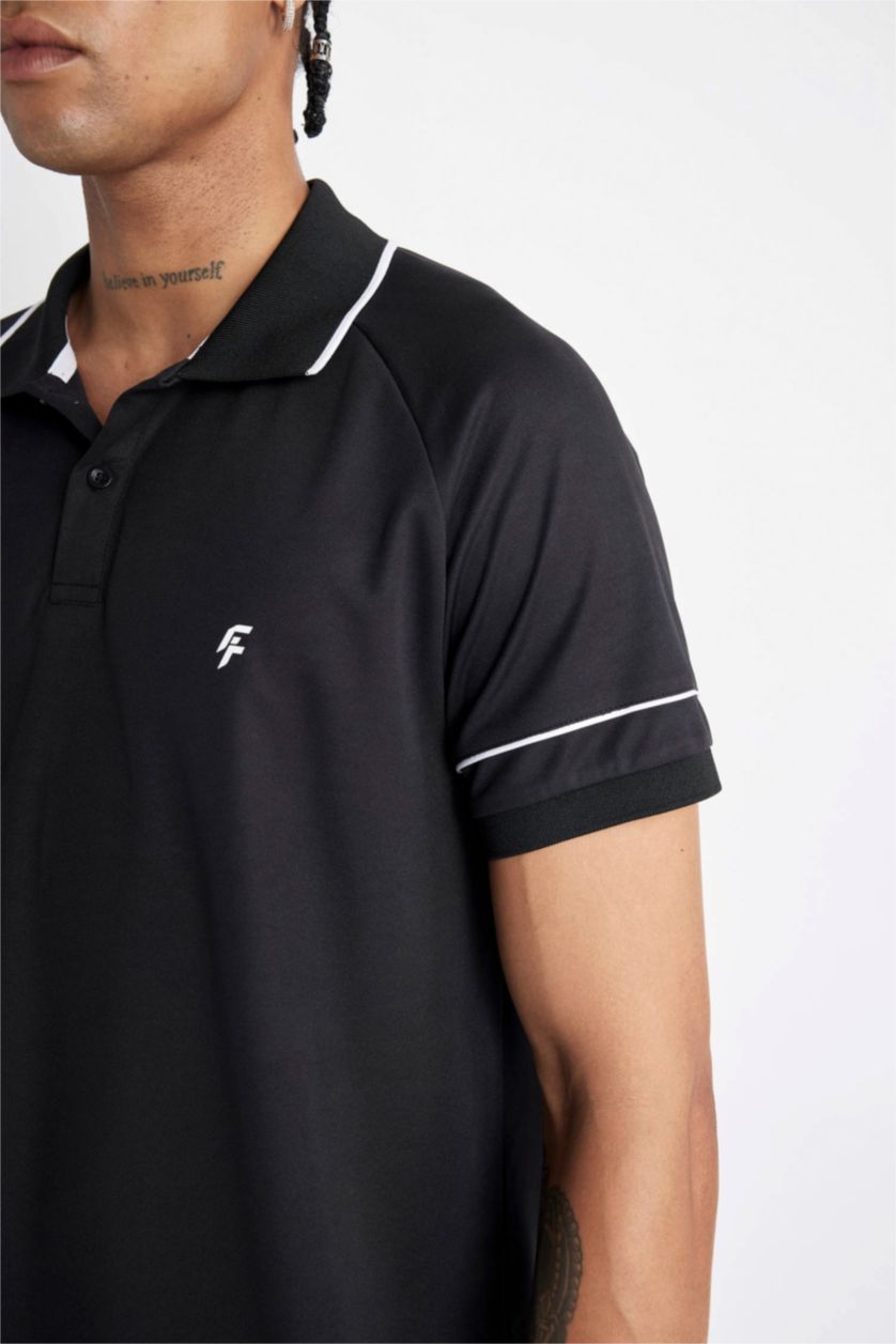 Man Black Slim Fit Polo Collar Pique Polo T-Shirt