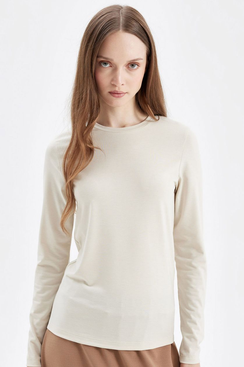 Kadın Ekru Bisiklet Yaka  Basic Düz Uzun Kollu Tişört