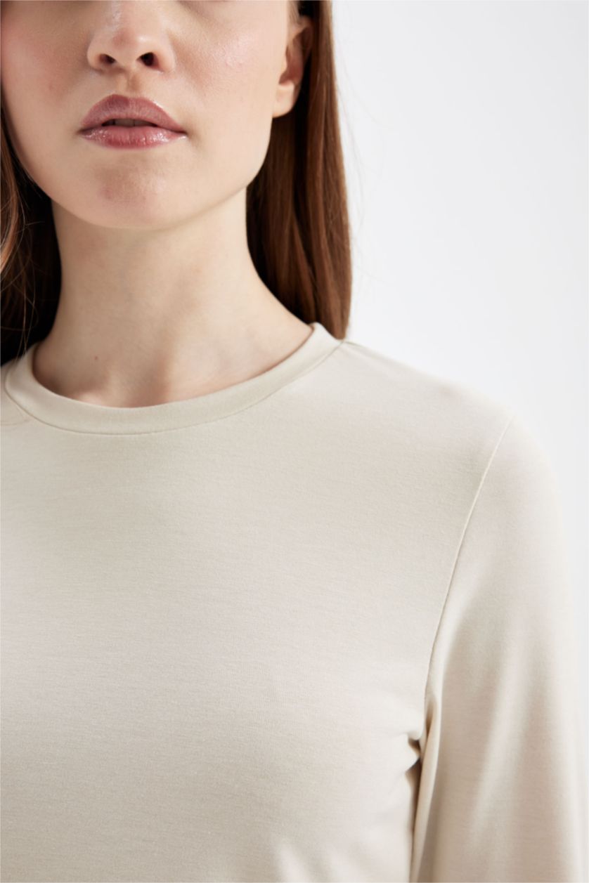 Kadın Ekru Bisiklet Yaka  Basic Düz Uzun Kollu Tişört