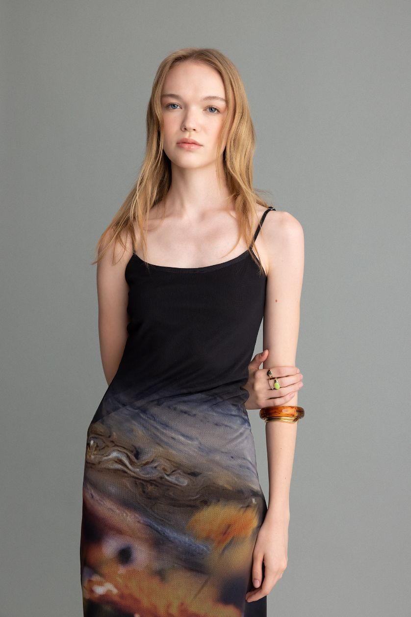 Kadın Sarı Bodycon Vücudu Saran Askılı Desenli Tül Askılı Maxi Elbise