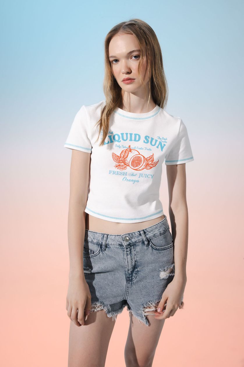 نساء اوف وايت تيشيرت قصير نص كم سليم فيت مضلع برقبة مستديرة