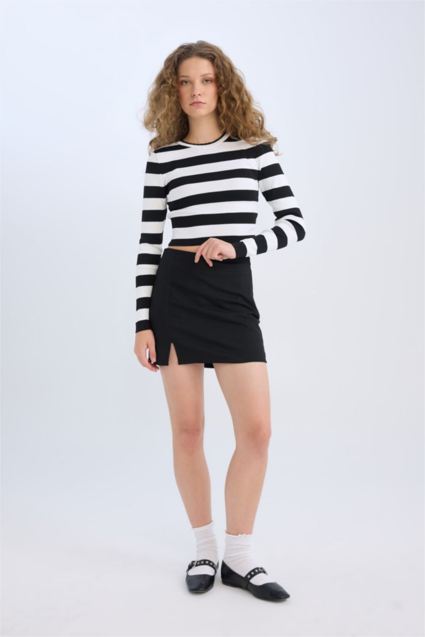 WOMAN Black Mini