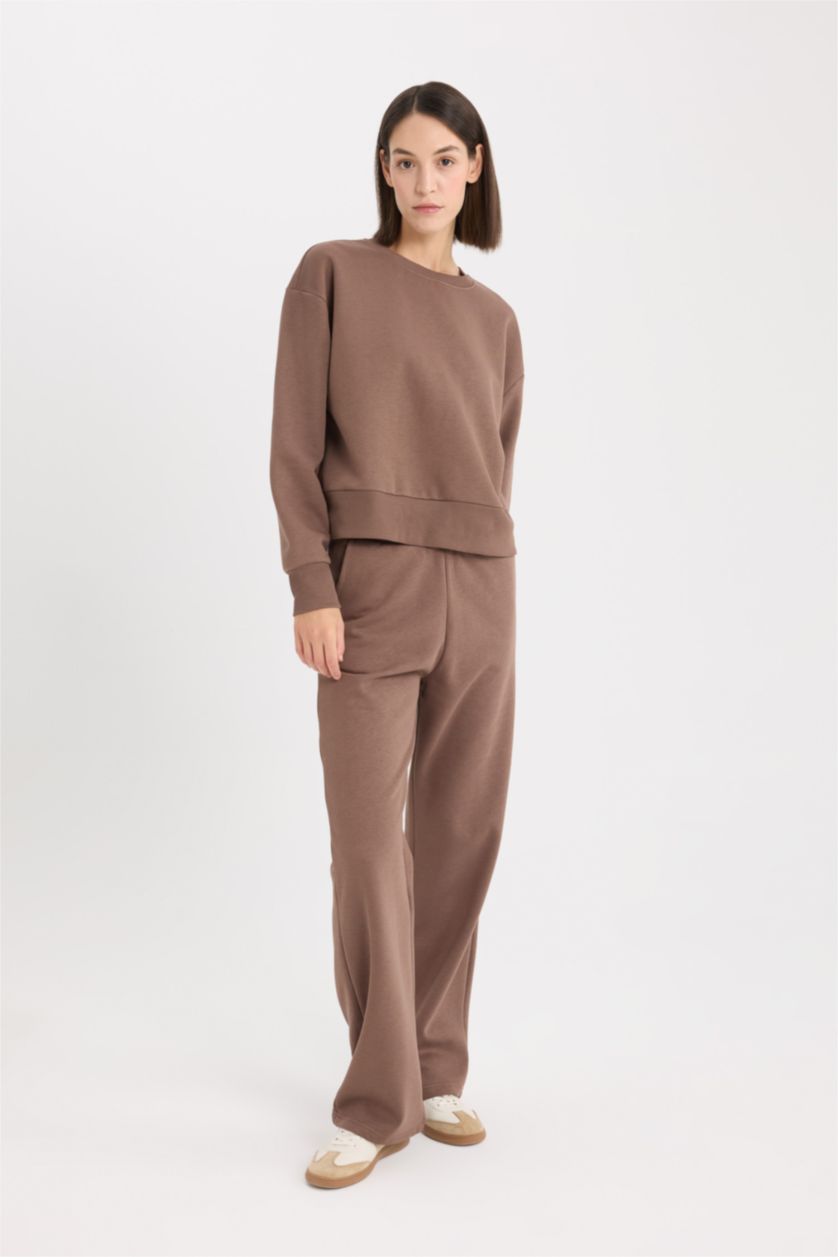 نساء بني سويت شيرت واسع برقبة مستديرة