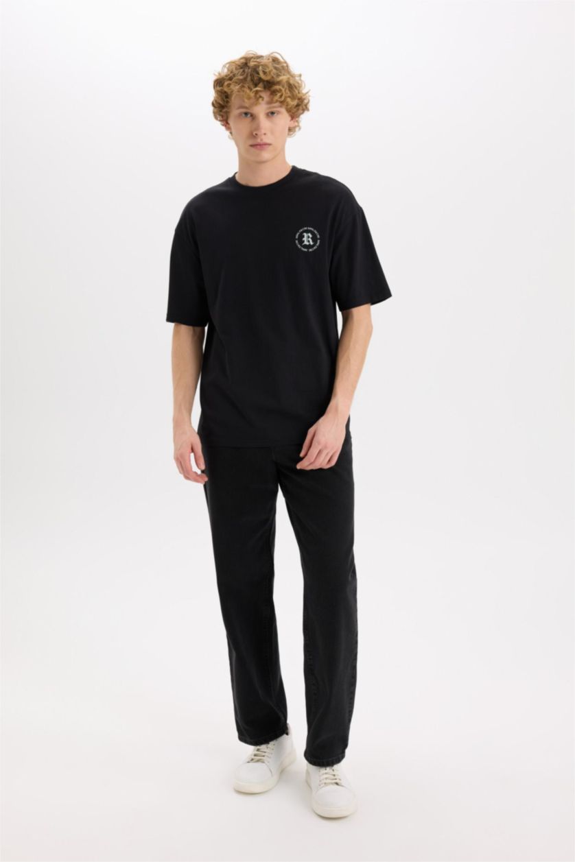 Erkek Siyah %100 Pamuk Boxy Fit Bisiklet Yaka Sırt Baskılı Kısa Kollu Tişört