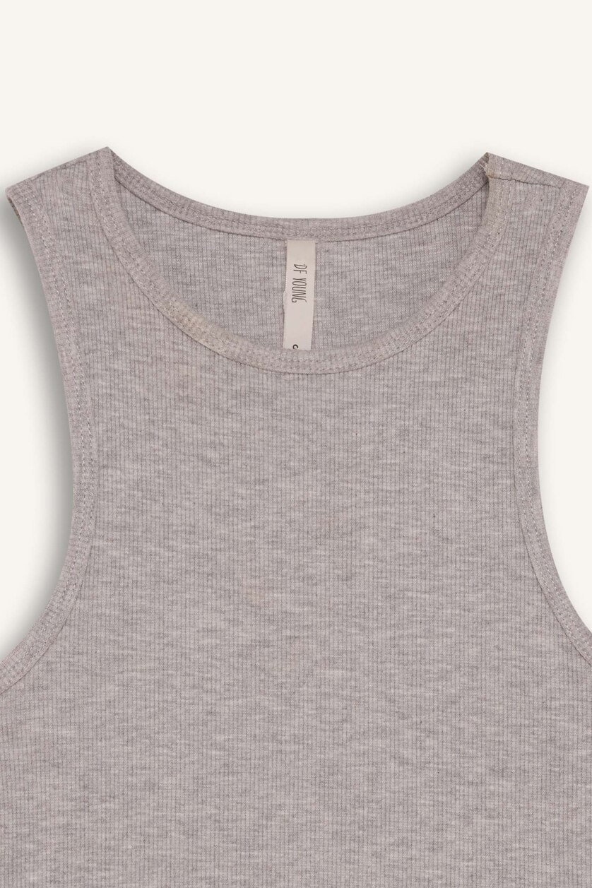 FEMME Gris Ctelé