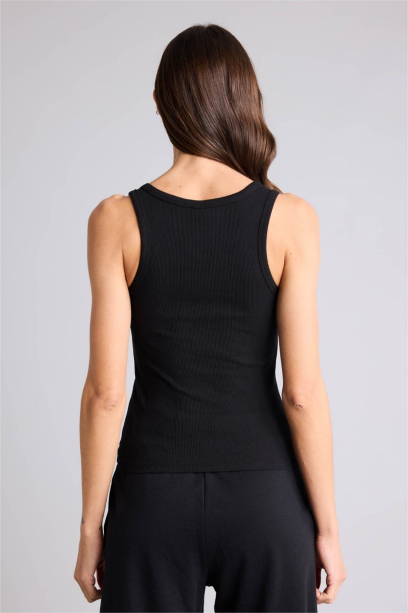 حريمي أسود تانك توب بيزك مضلع