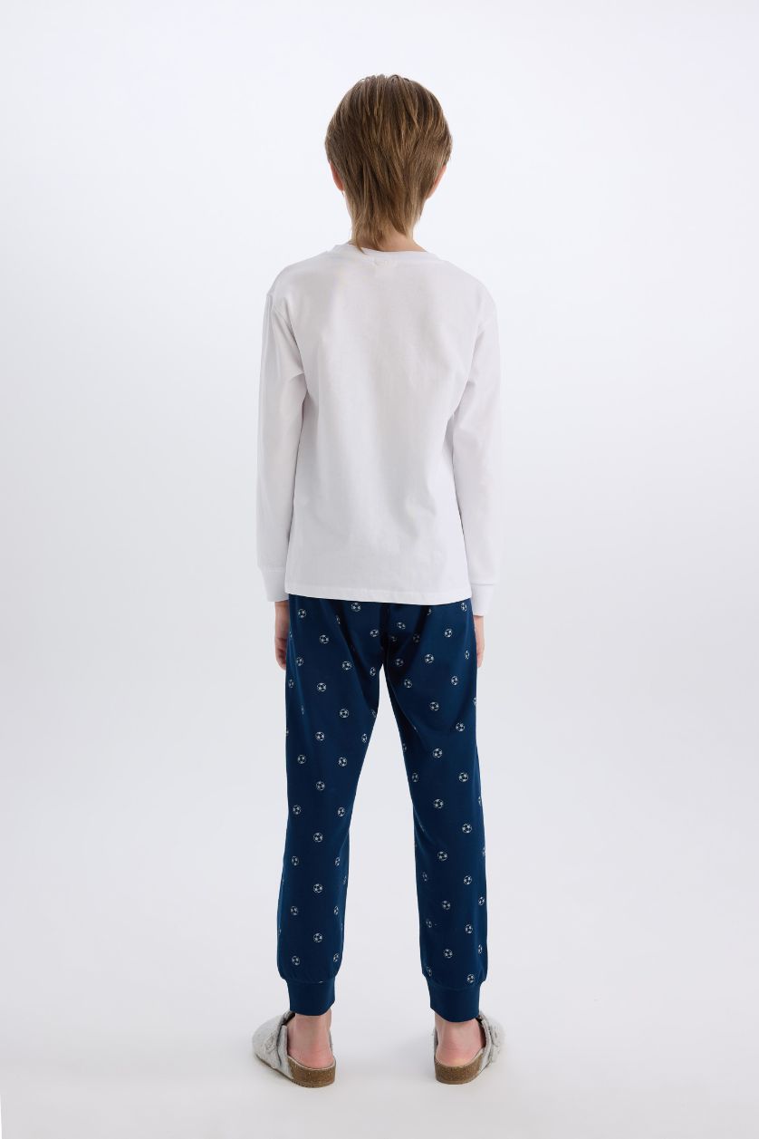 Erkek Çocuk - Genç Erkek Beyaz Pijama Takımı Baskılı Uzun Kollu Üst Desenli Alt Erkek Çocuk