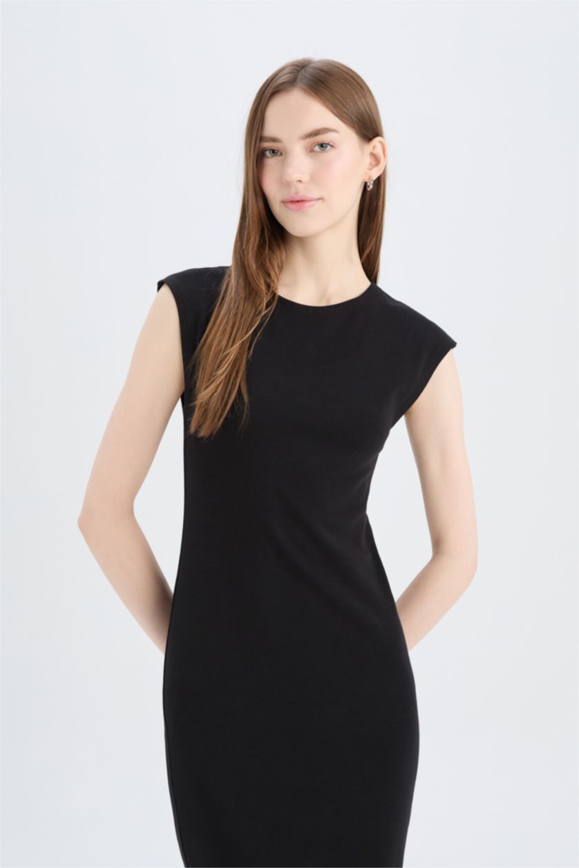 Woman Black Bodycon Crew Neck Ribana Midi Dress