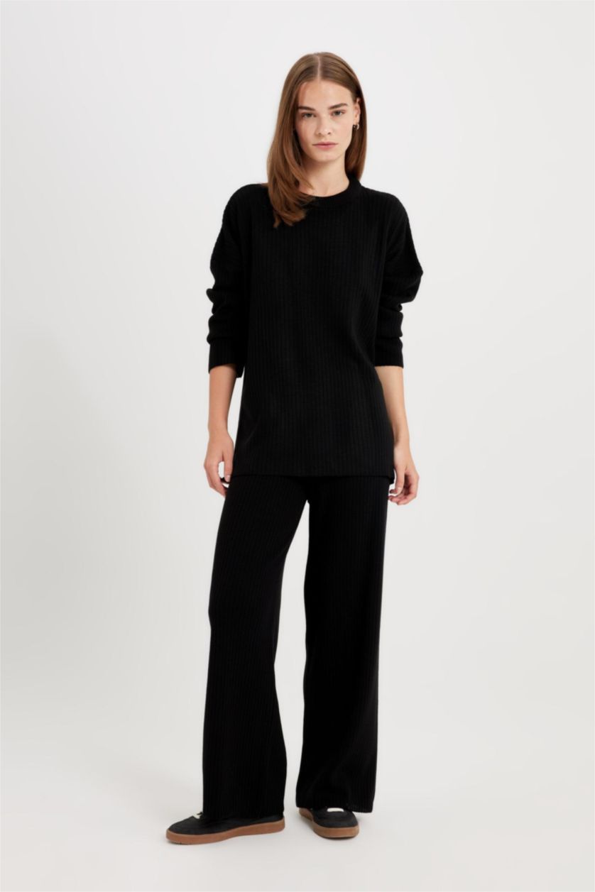 Kadın Siyah Relax Fit 2'li Takım Triko Bisiklet Yaka Kazak Geniş Paça Pantolon