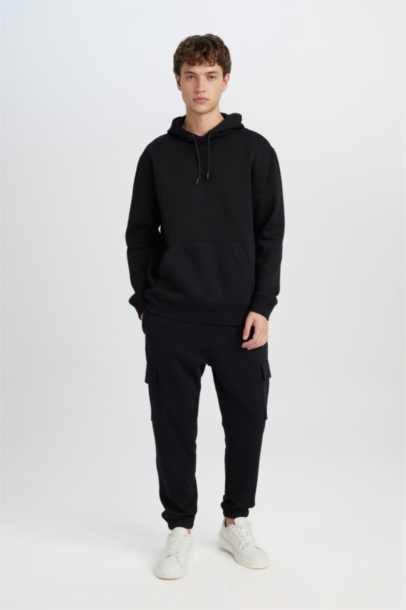 MAN Black Regular Fit Basic Elastic Leg Jogger Sweatpants