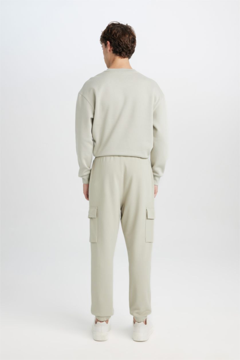 Мужчины Светлый хаки Спортивные брюки с карманами-карго, стандартного покроя