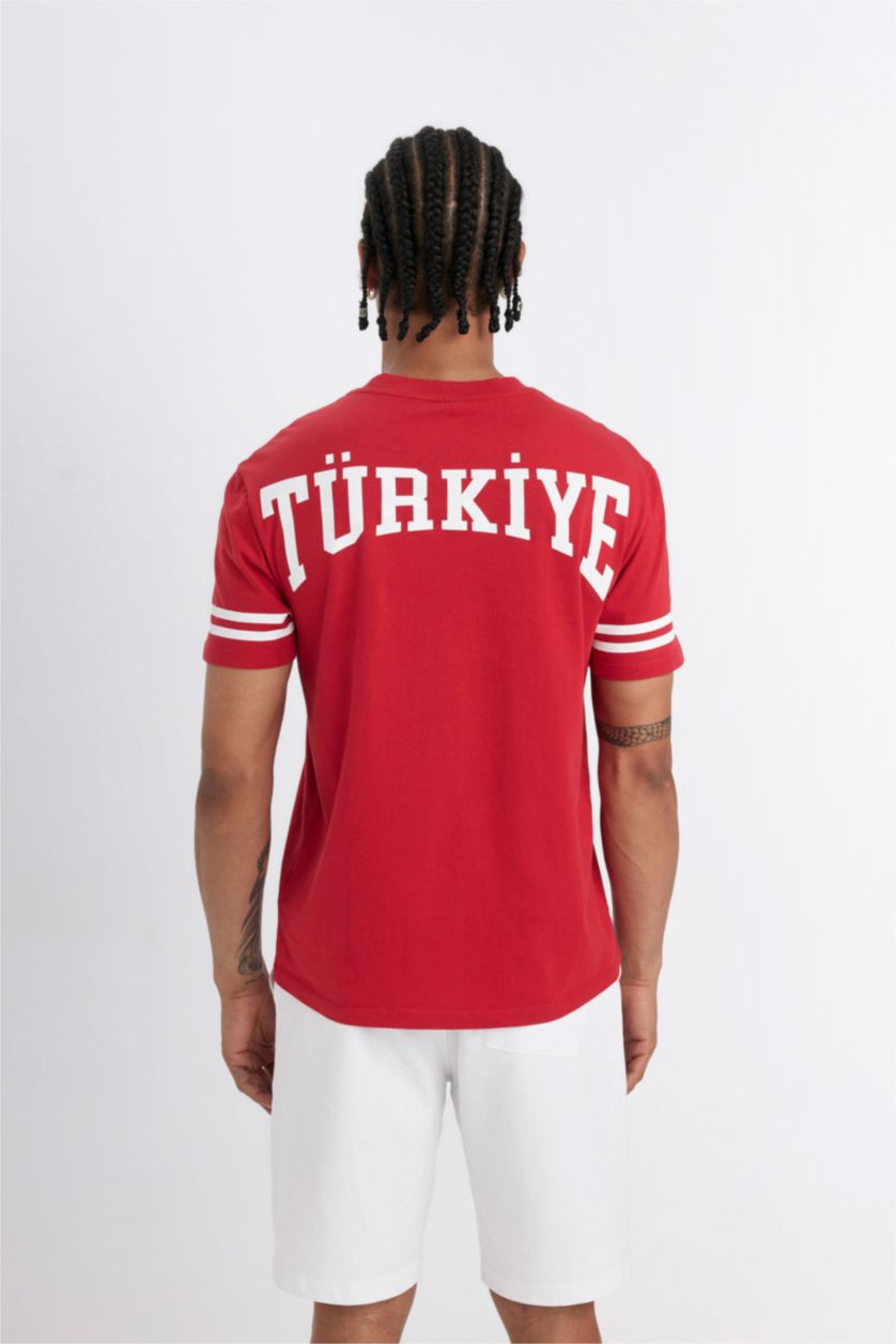 رجالي أحمر تيشيرت رياضي قصة عادية مطبوع من DeFactoFit