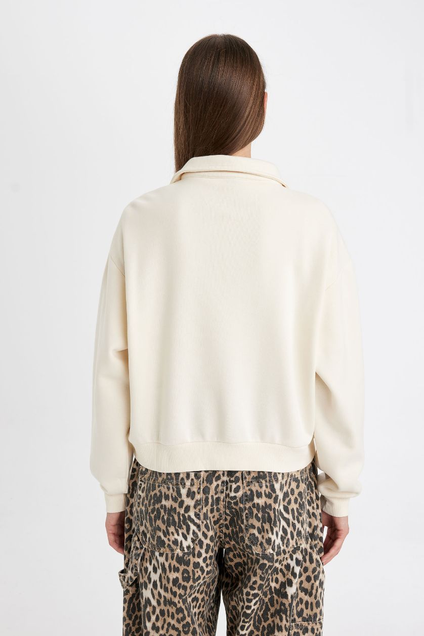 Kadın Kum Regular Fit Baskılı Yarım Fermuarlı Dik Yaka Kalın Sweatshirt