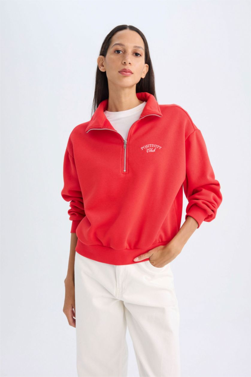 نساء أحمر Regular Fit Thick Sweatshirt Fabric Sweatshirt