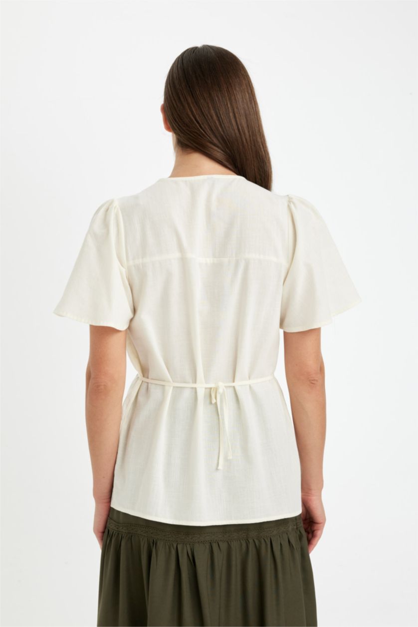 FEMME Écru Chemise À Manches Courtes Coupe régulière et Col en V