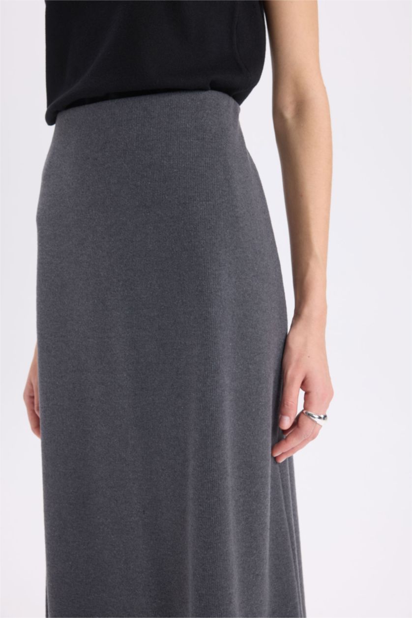 Kadın Antrasit A Kesim Beli Lastikli Basic Düz Normal Bel Maxi Etek