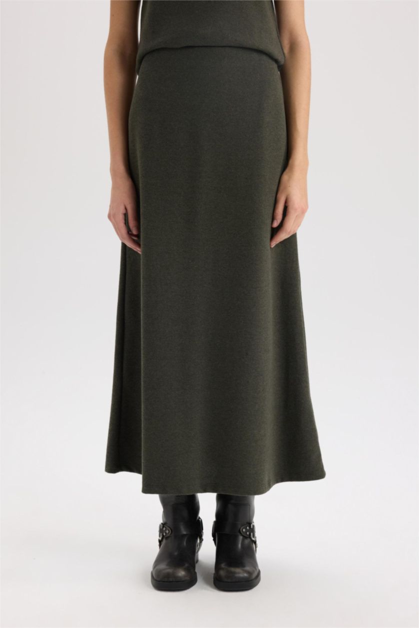 Kadın Koyu Haki A Kesim Beli Lastikli Basıc Normal Bel Maxi Etek