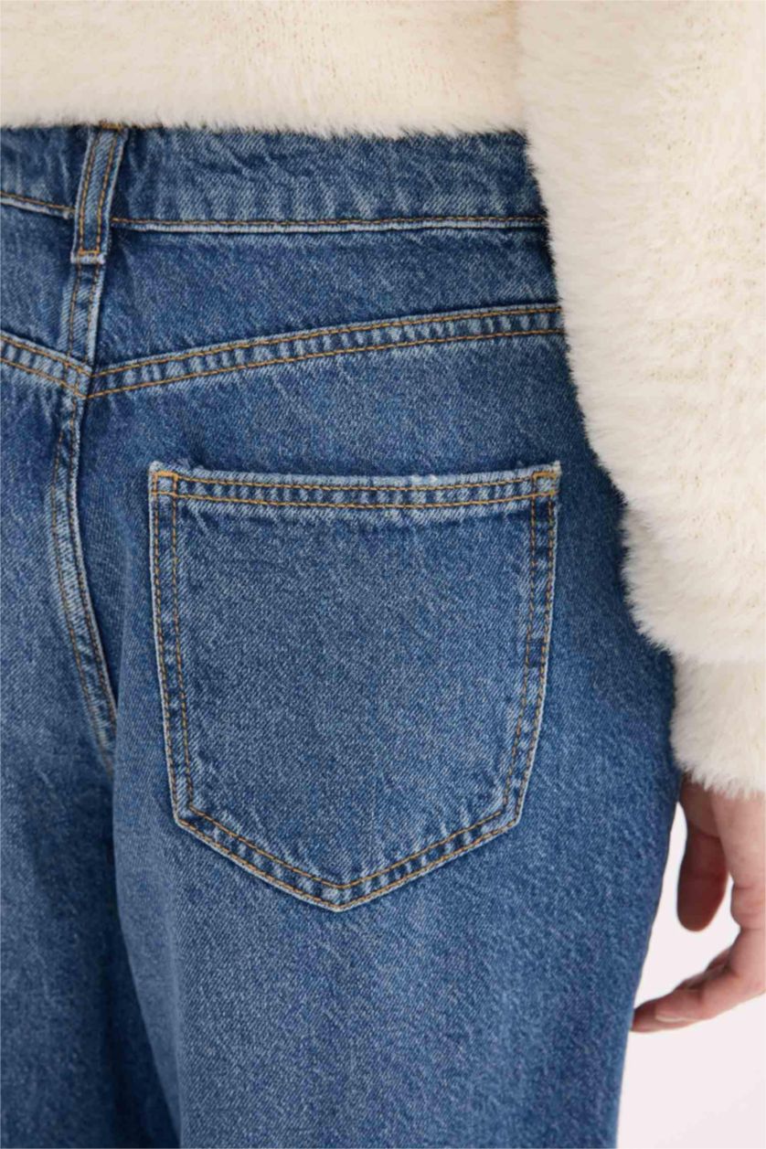 Kadın Koyu Mavi Baggy Fıt Yüksek Bel Düz Paça Standart Boy Jean Yıkamalı Pantolon