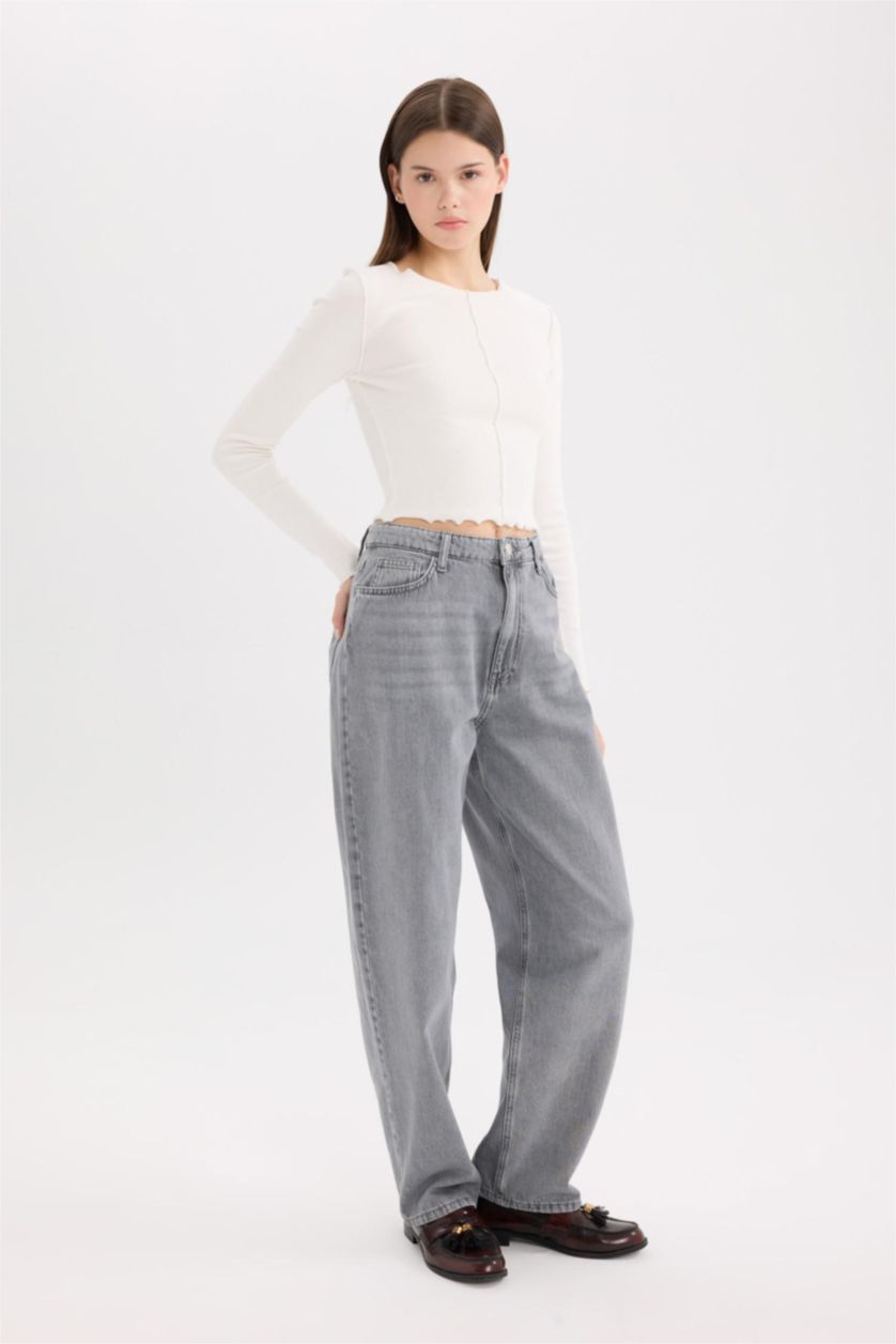 Kadın Gri Baggy Fit Yüksek Bel Düz Paça Uzun Jean Yıkamalı Pantolon