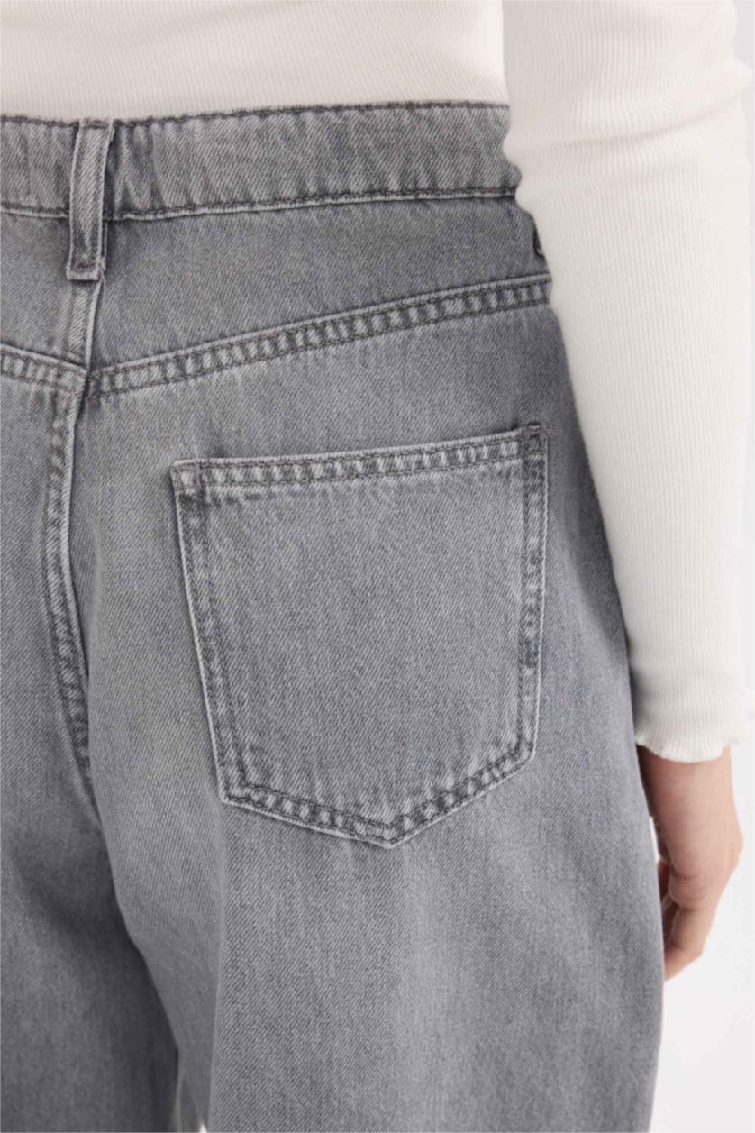 Kadın Gri Baggy Fit Yüksek Bel Düz Paça Uzun Jean Yıkamalı Pantolon