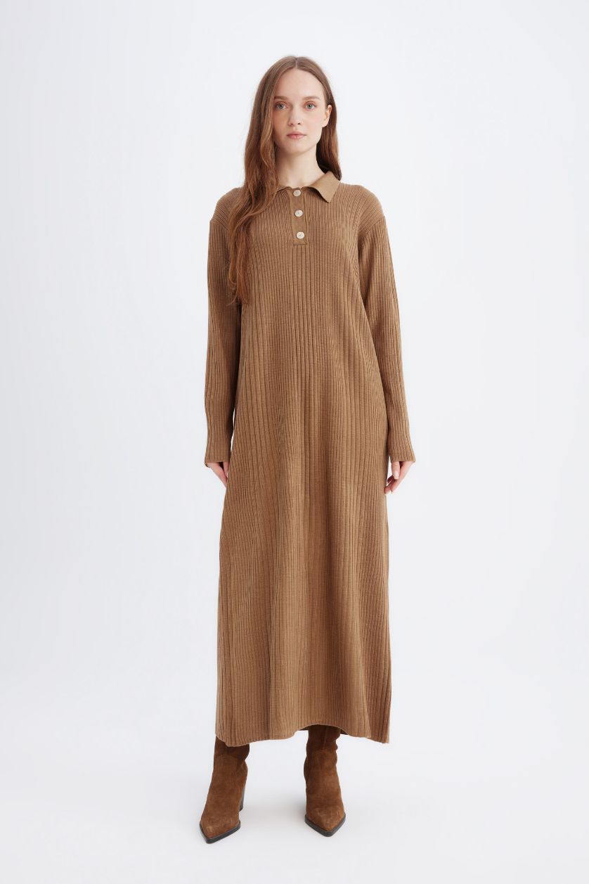 Woman Camel Regular Fit Polo Neck Basic Maxi Knit Dress
