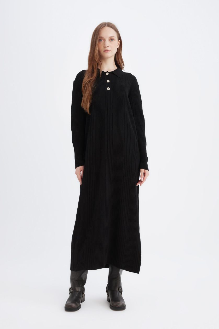 Woman Black Regular Fit Polo Neck Basic Maxi Knit Dress