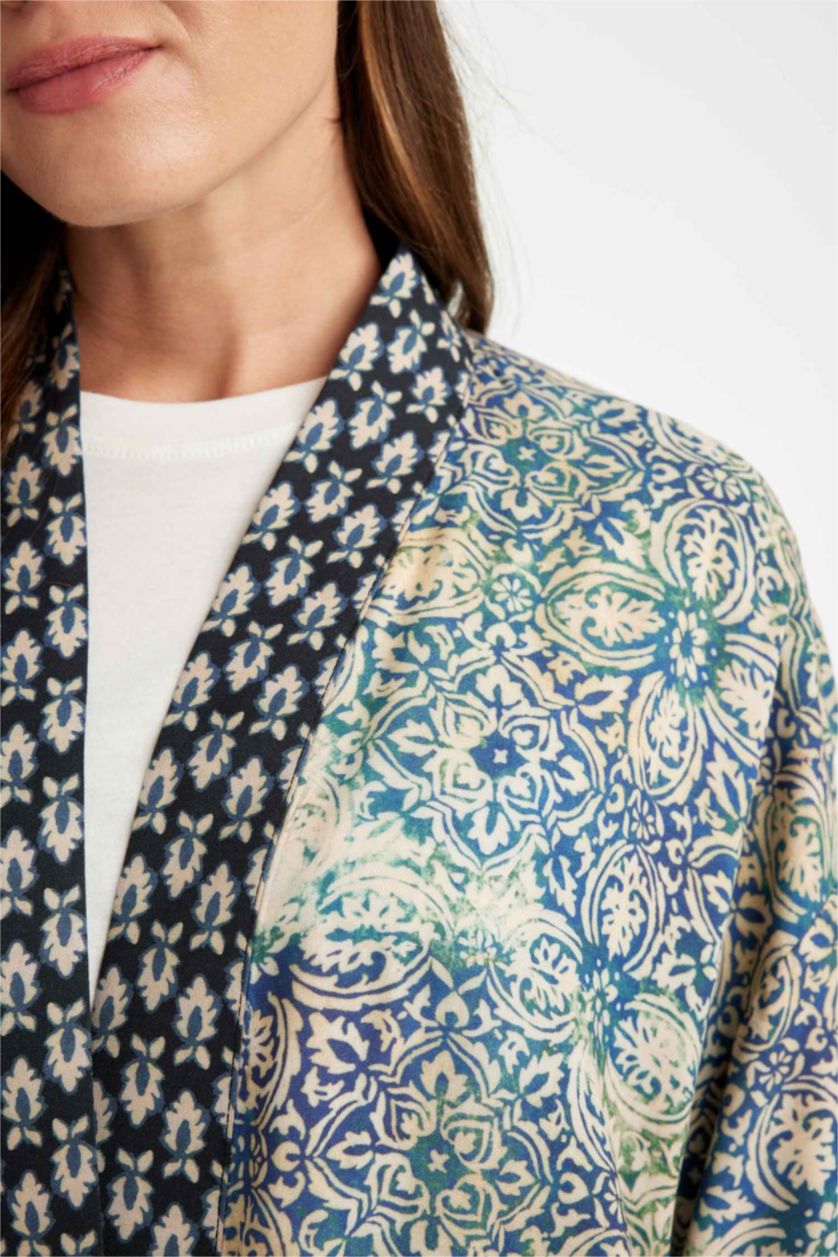 Woman NAVY Relax Fit Patterned Belted Kimono