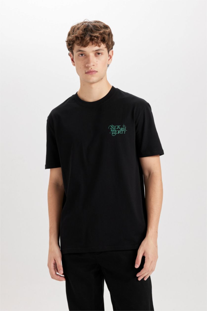 MAN Black Regular Fit Crew Neck Rick and Morty Printed T-Shirt