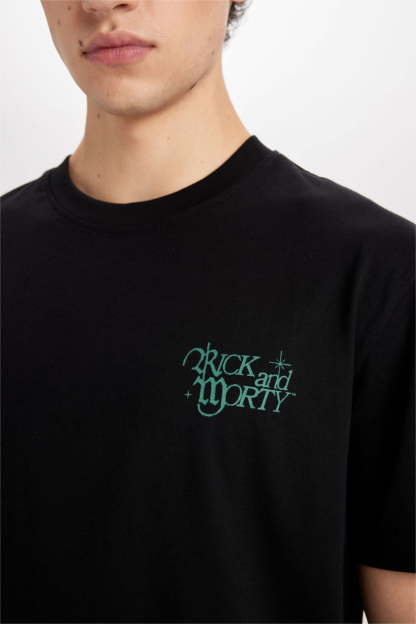 MAN Black Regular Fit Crew Neck Rick and Morty Printed T-Shirt