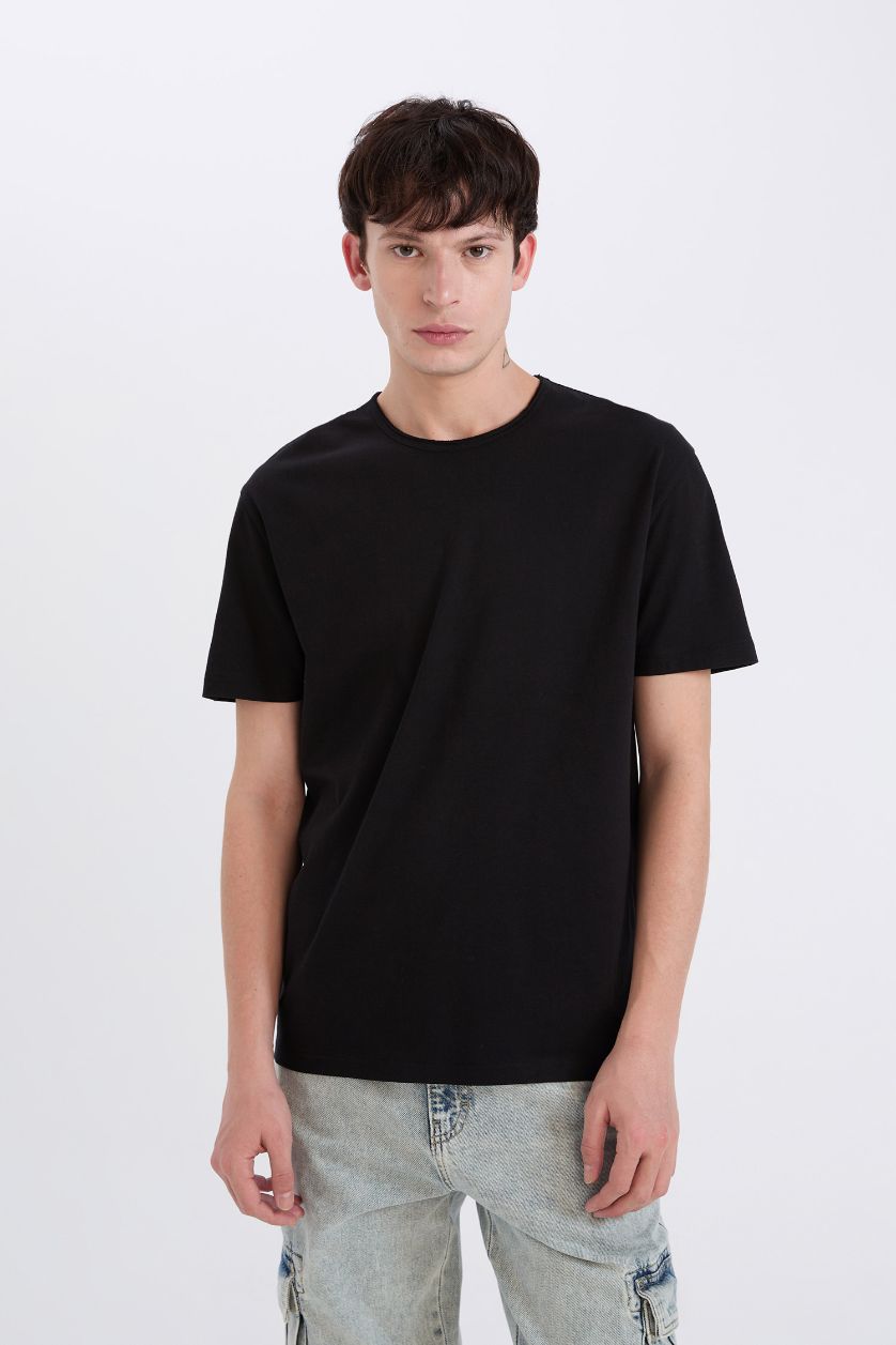MAN Black Regular Fit Crew Neck Heavy Fabric T-Shirt