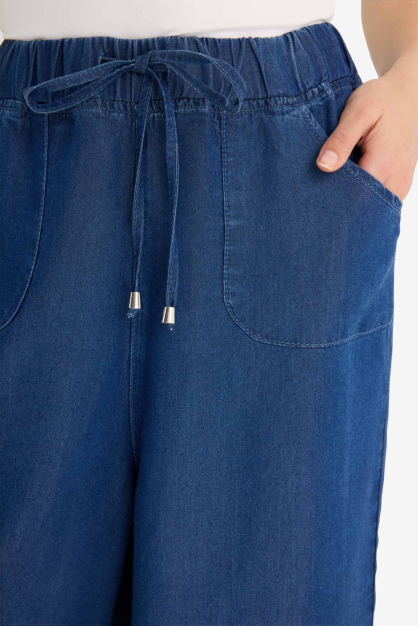 حريمي أزرق غامق بنطلون كابري بخصر عالي