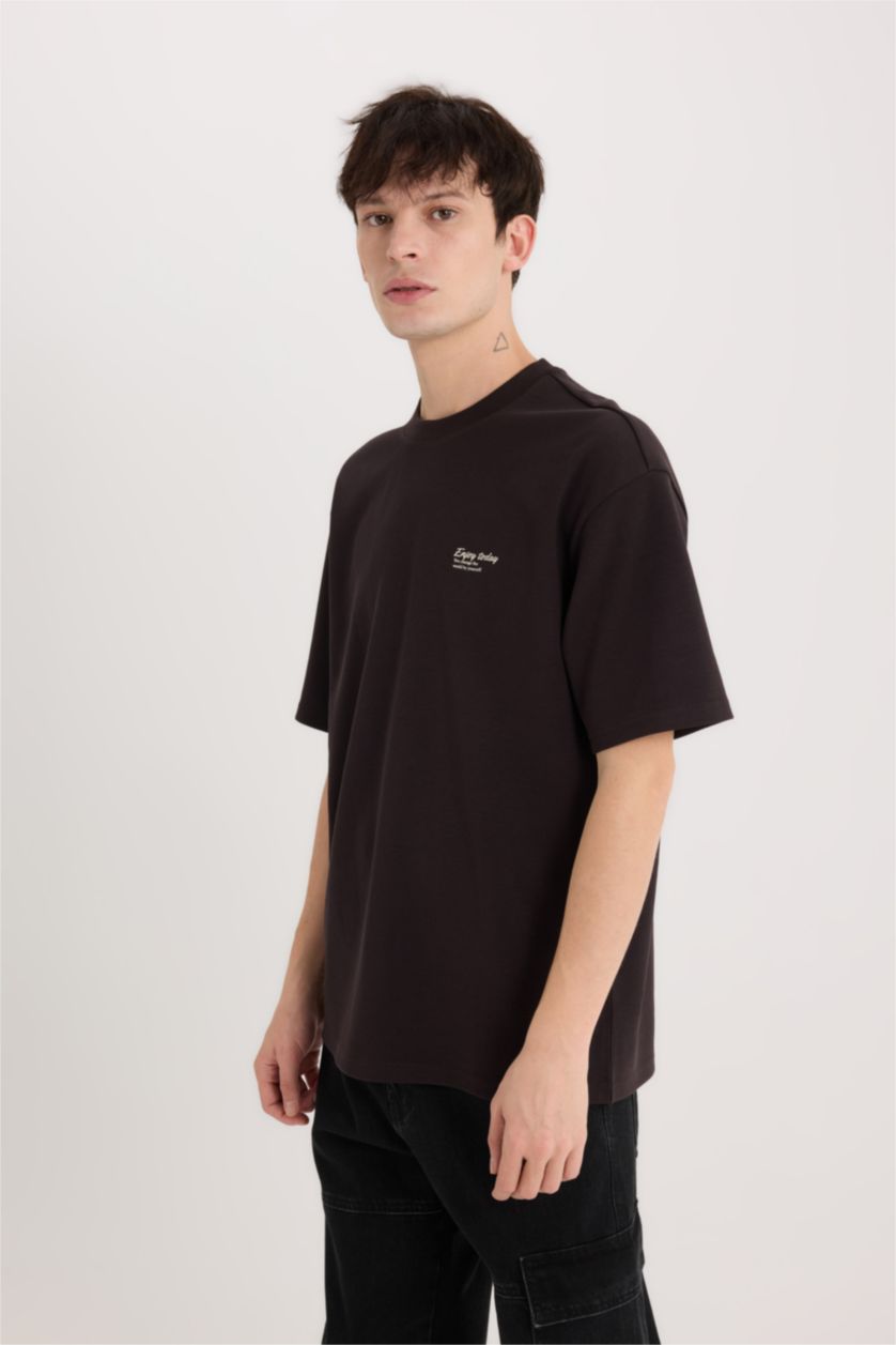 Erkek Kahve Boxy Fit Bisiklet Yaka Ütü Gerektirmeyen Nefes Alabilen Baskılı Kısa Kollu Ağır Kumaş Tişört