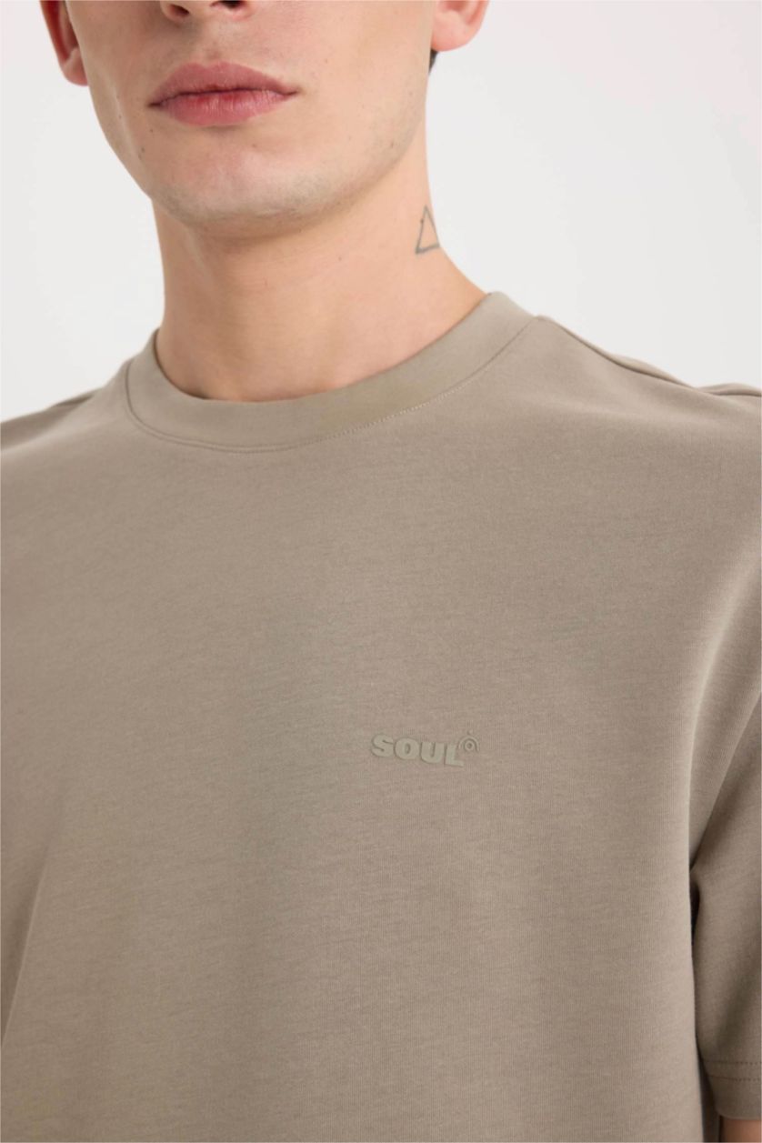 Erkek Açık Haki Regular Fit Bisiklet Yaka Ütü Gerektirmeyen Nefes Alabilen Baskılı Kısa Kollu Ağır Kumaş Tişört